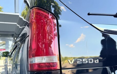 Mercedes-Benz V-Класс, 2019 год, 4 899 900 рублей, 10 фотография