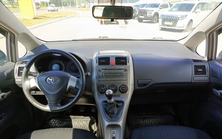 Toyota Auris II, 2008 год, 730 000 рублей, 18 фотография