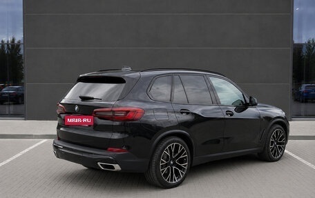 BMW X5, 2018 год, 5 990 000 рублей, 3 фотография