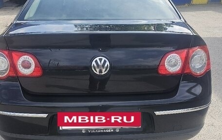 Volkswagen Passat B6, 2006 год, 750 000 рублей, 3 фотография