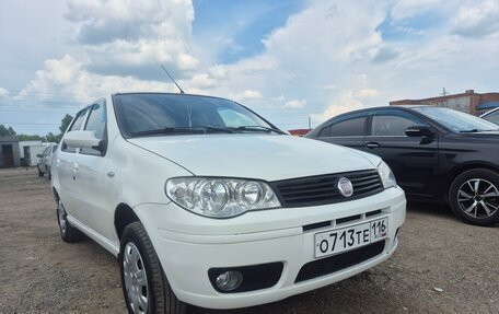 Fiat Albea I рестайлинг, 2011 год, 299 000 рублей, 4 фотография