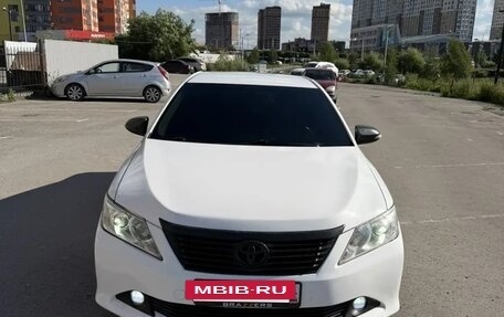 Toyota Camry, 2014 год, 1 465 000 рублей, 22 фотография