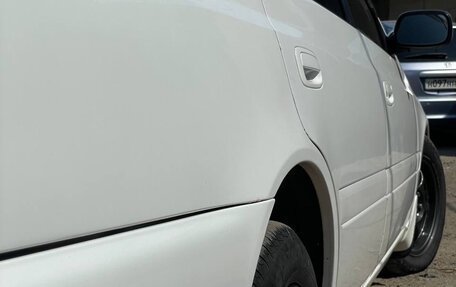 Toyota Carina, 1999 год, 555 000 рублей, 32 фотография
