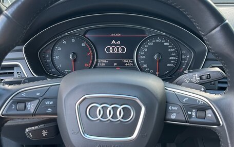 Audi A4, 2019 год, 2 750 000 рублей, 12 фотография