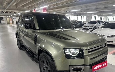 Land Rover Defender II, 2023 год, 10 000 000 рублей, 2 фотография