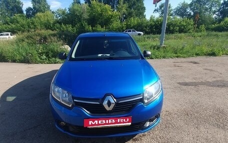 Renault Logan II, 2016 год, 720 000 рублей, 6 фотография