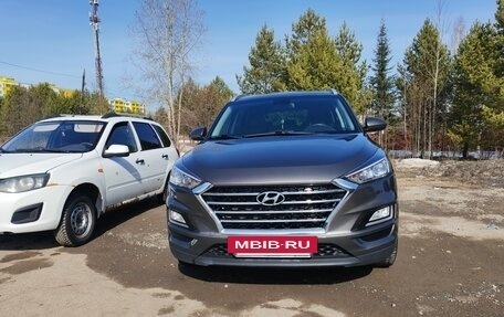 Hyundai Tucson III, 2019 год, 2 100 000 рублей, 2 фотография