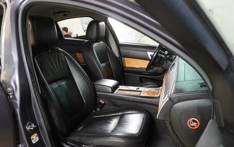 Jaguar XF I рестайлинг, 2010 год, 1 199 000 рублей, 8 фотография