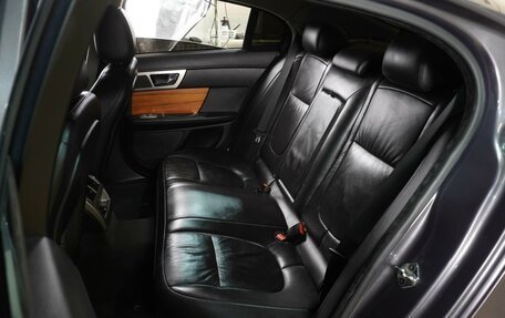 Jaguar XF I рестайлинг, 2010 год, 1 199 000 рублей, 9 фотография