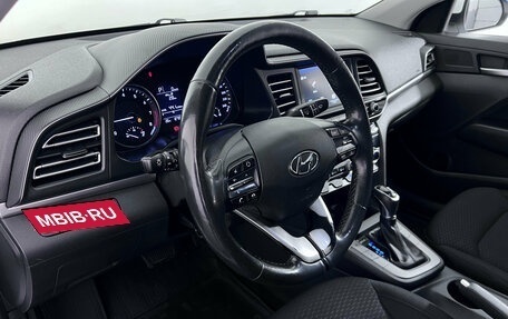 Hyundai Elantra VI рестайлинг, 2019 год, 1 399 000 рублей, 9 фотография