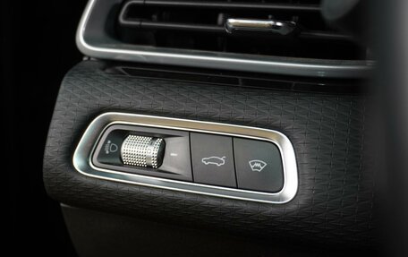 Geely Emgrand, 2024 год, 1 749 000 рублей, 15 фотография