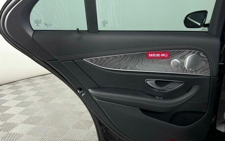 Mercedes-Benz E-Класс, 2022 год, 5 429 000 рублей, 10 фотография