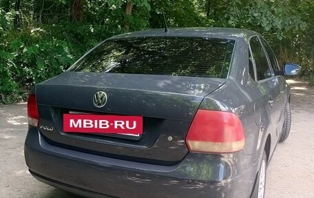 Volkswagen Polo VI (EU Market), 2013 год, 880 000 рублей, 2 фотография