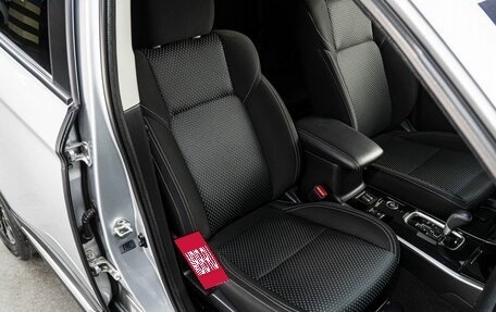 Mitsubishi Outlander III рестайлинг 3, 2022 год, 2 690 000 рублей, 16 фотография
