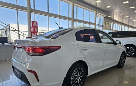 KIA Rio IV, 2018 год, 1 549 000 рублей, 9 фотография