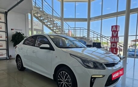 KIA Rio IV, 2018 год, 1 549 000 рублей, 5 фотография