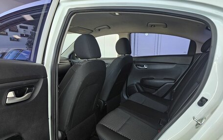 KIA Rio IV, 2018 год, 1 549 000 рублей, 16 фотография