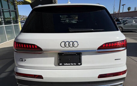 Audi Q7, 2023 год, 6 013 000 рублей, 4 фотография