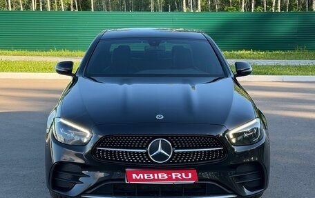Mercedes-Benz E-Класс, 2020 год, 4 000 000 рублей, 1 фотография