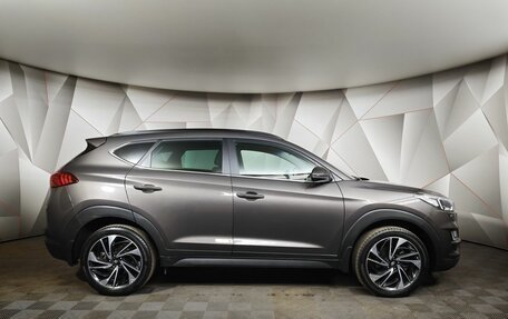 Hyundai Tucson III, 2019 год, 2 351 000 рублей, 6 фотография