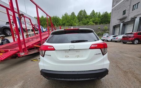 Honda Vezel, 2022 год, 1 400 000 рублей, 3 фотография