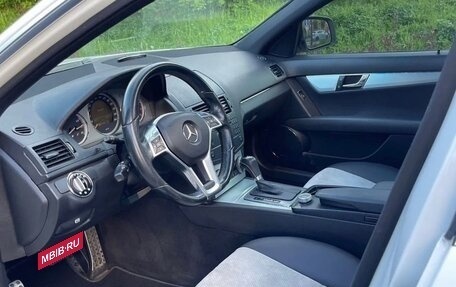 Mercedes-Benz C-Класс, 2007 год, 1 200 000 рублей, 5 фотография