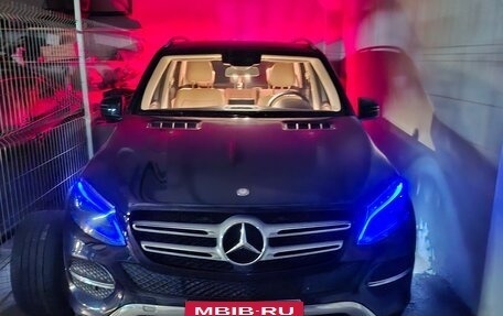 Mercedes-Benz GLE, 2015 год, 3 200 000 рублей, 4 фотография
