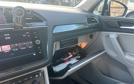 Volkswagen Tiguan II, 2018 год, 3 000 000 рублей, 11 фотография