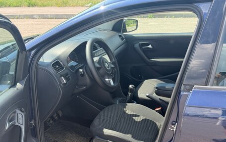 Volkswagen Polo VI (EU Market), 2013 год, 655 000 рублей, 19 фотография