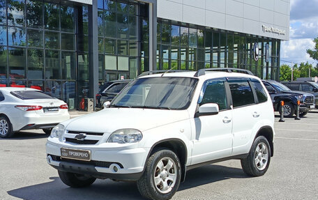 Chevrolet Niva I рестайлинг, 2012 год, 525 000 рублей, 5 фотография