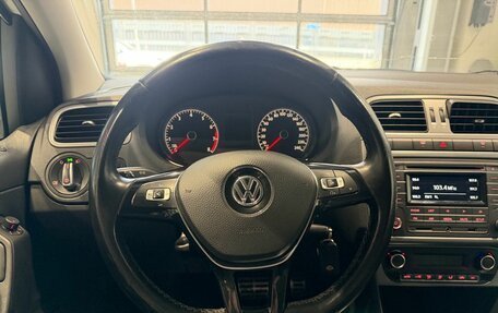 Volkswagen Polo VI (EU Market), 2016 год, 950 000 рублей, 14 фотография
