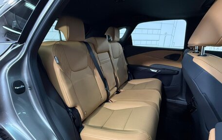 Lexus RX IV рестайлинг, 2025 год, 7 800 000 рублей, 30 фотография