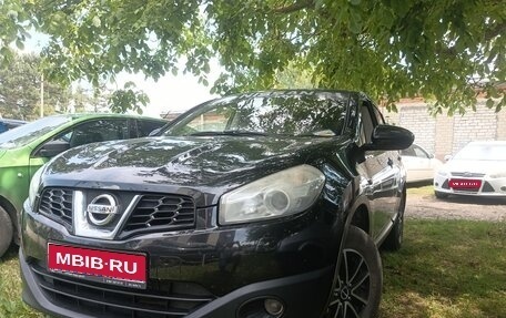 Nissan Qashqai, 2011 год, 900 000 рублей, 1 фотография