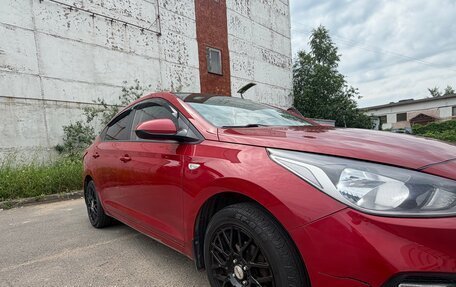Hyundai Solaris II рестайлинг, 2018 год, 1 200 000 рублей, 3 фотография