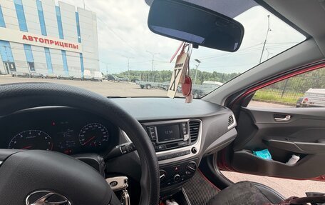Hyundai Solaris II рестайлинг, 2018 год, 1 200 000 рублей, 13 фотография