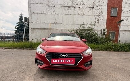 Hyundai Solaris II рестайлинг, 2018 год, 1 200 000 рублей, 4 фотография