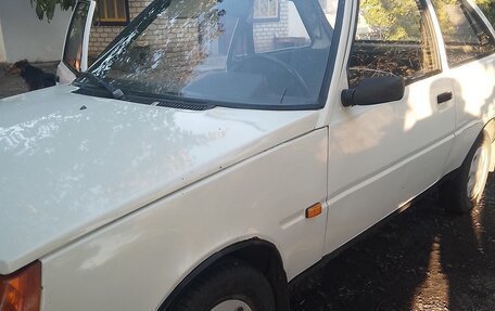 ЗАЗ 1102 «Таврия», 1992 год, 60 000 рублей, 2 фотография