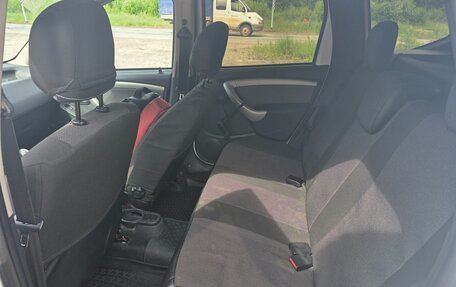 Renault Duster I рестайлинг, 2014 год, 1 020 000 рублей, 10 фотография
