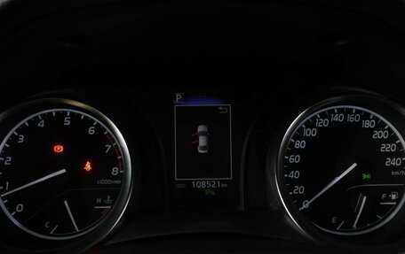 Toyota Camry, 2018 год, 2 700 000 рублей, 25 фотография