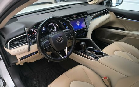 Toyota Camry, 2020 год, 3 050 000 рублей, 27 фотография