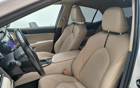 Toyota Camry, 2020 год, 3 050 000 рублей, 29 фотография