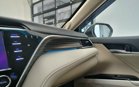 Toyota Camry, 2020 год, 3 050 000 рублей, 22 фотография