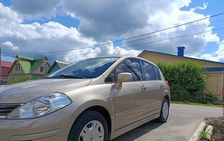 Nissan Tiida, 2010 год, 930 000 рублей, 5 фотография