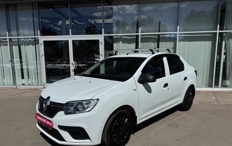Renault Logan II, 2018 год, 700 000 рублей, 1 фотография