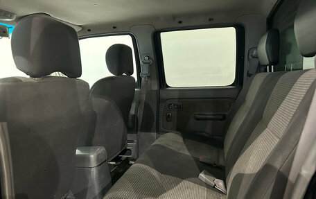 Nissan NP300, 2010 год, 699 000 рублей, 14 фотография