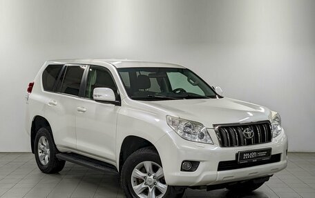 Toyota Land Cruiser Prado 150 рестайлинг 2, 2012 год, 2 690 000 рублей, 3 фотография