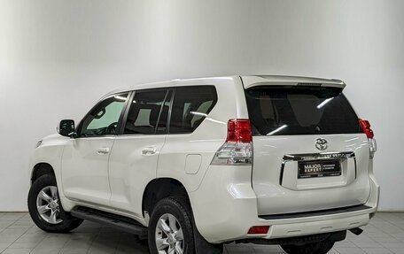 Toyota Land Cruiser Prado 150 рестайлинг 2, 2012 год, 2 690 000 рублей, 7 фотография