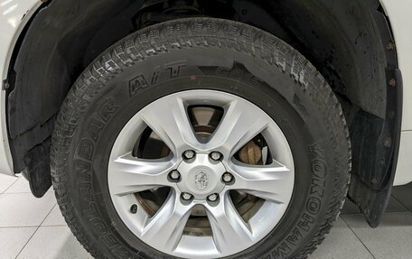 Toyota Land Cruiser Prado 150 рестайлинг 2, 2012 год, 2 690 000 рублей, 19 фотография
