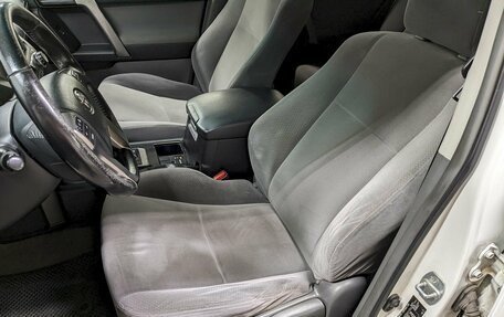 Toyota Land Cruiser Prado 150 рестайлинг 2, 2012 год, 2 690 000 рублей, 15 фотография