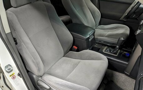 Toyota Land Cruiser Prado 150 рестайлинг 2, 2012 год, 2 690 000 рублей, 22 фотография